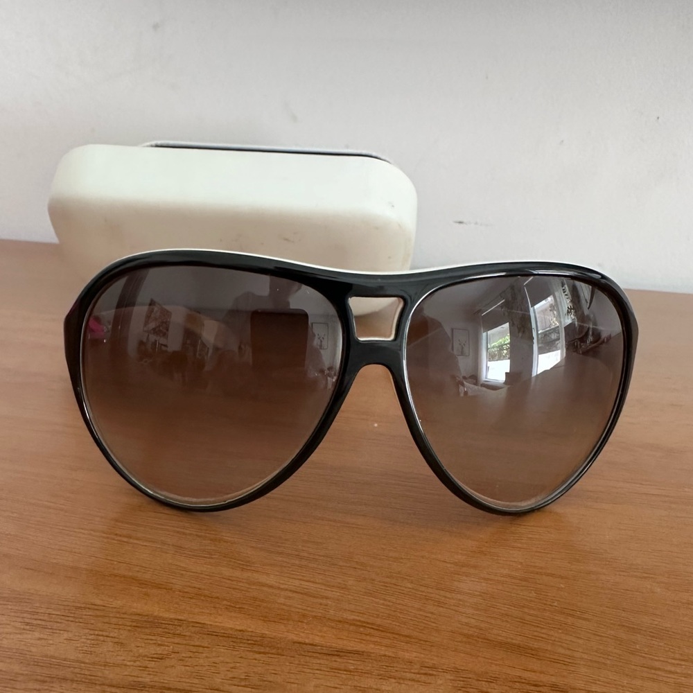 Marc Jacobs aviator sunglasses